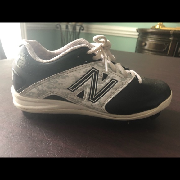 new balance soccer shoes wide
